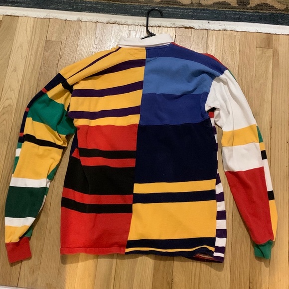Very unqiue color block rugby shirt! - Picture 2 of 4